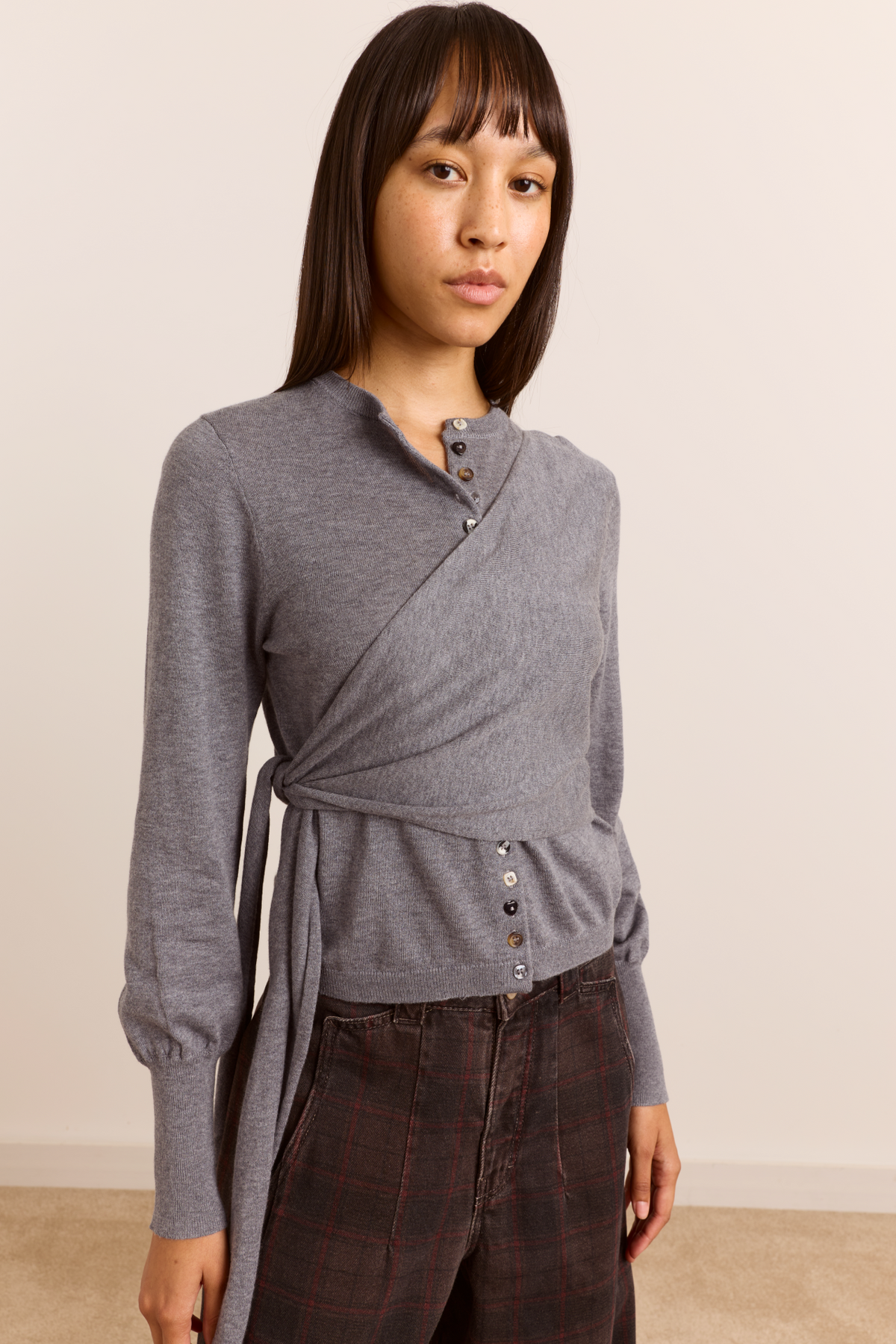Cardigan cache-cœur Venna gris - Damson Madder
