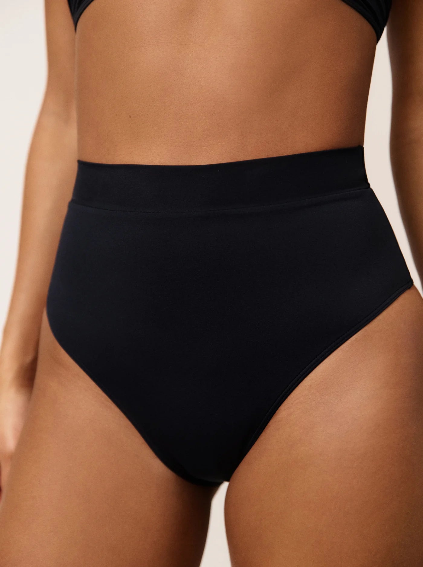 Culotte Échancrée Super High Night Skin - Noo