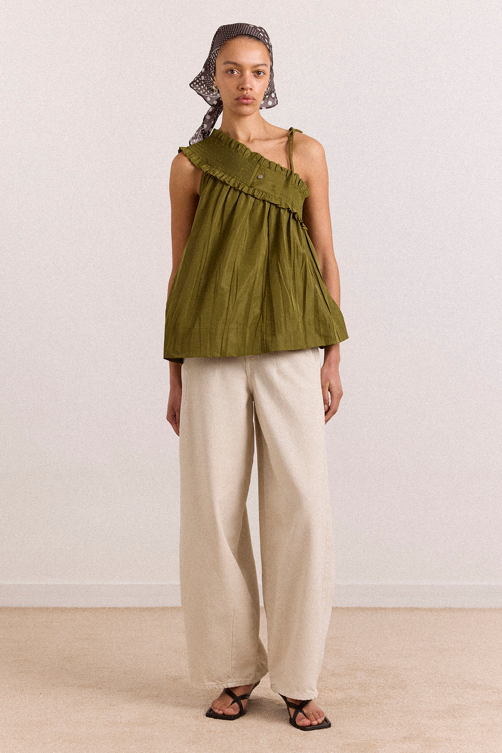Jean Barrel Ecru Erika - Damson Madder