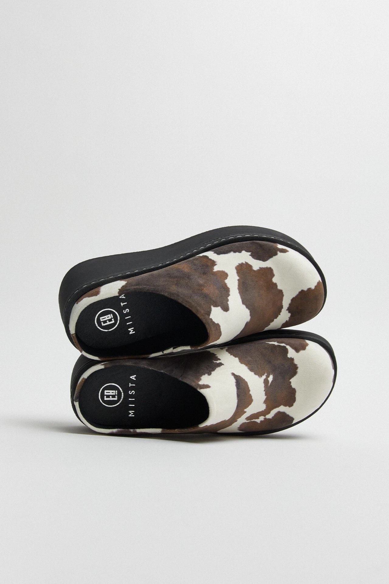 Mules Vache Kristi - Miista