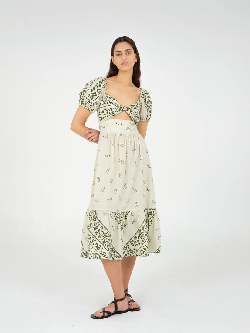 Robe Paisley - Carmen Says