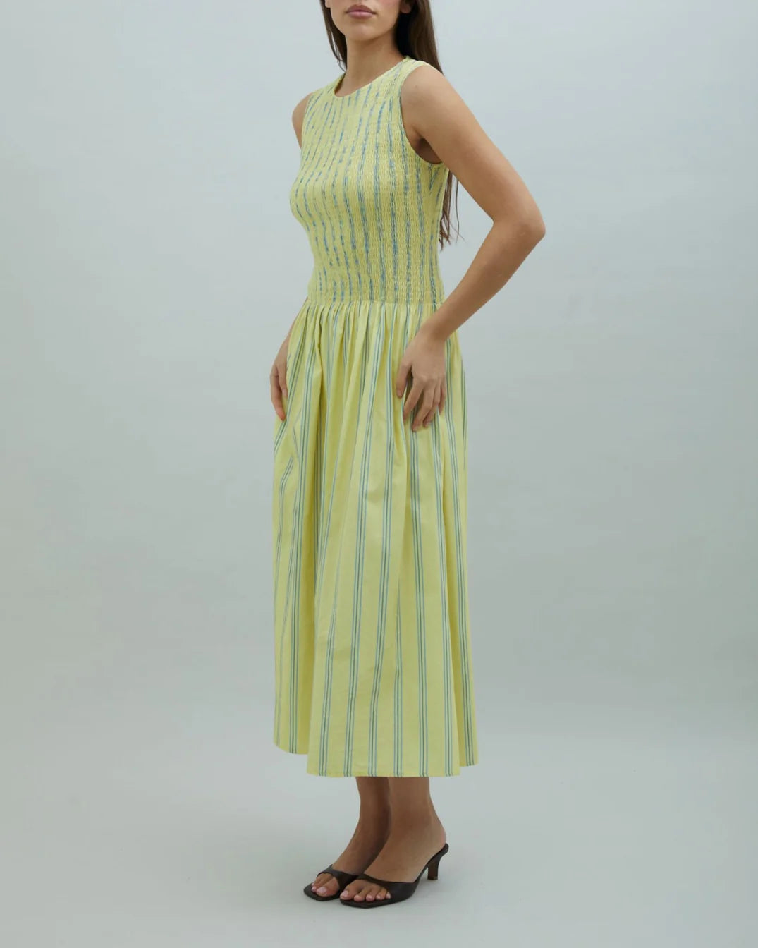 Robe Smockée à Rayures - House of Sunny