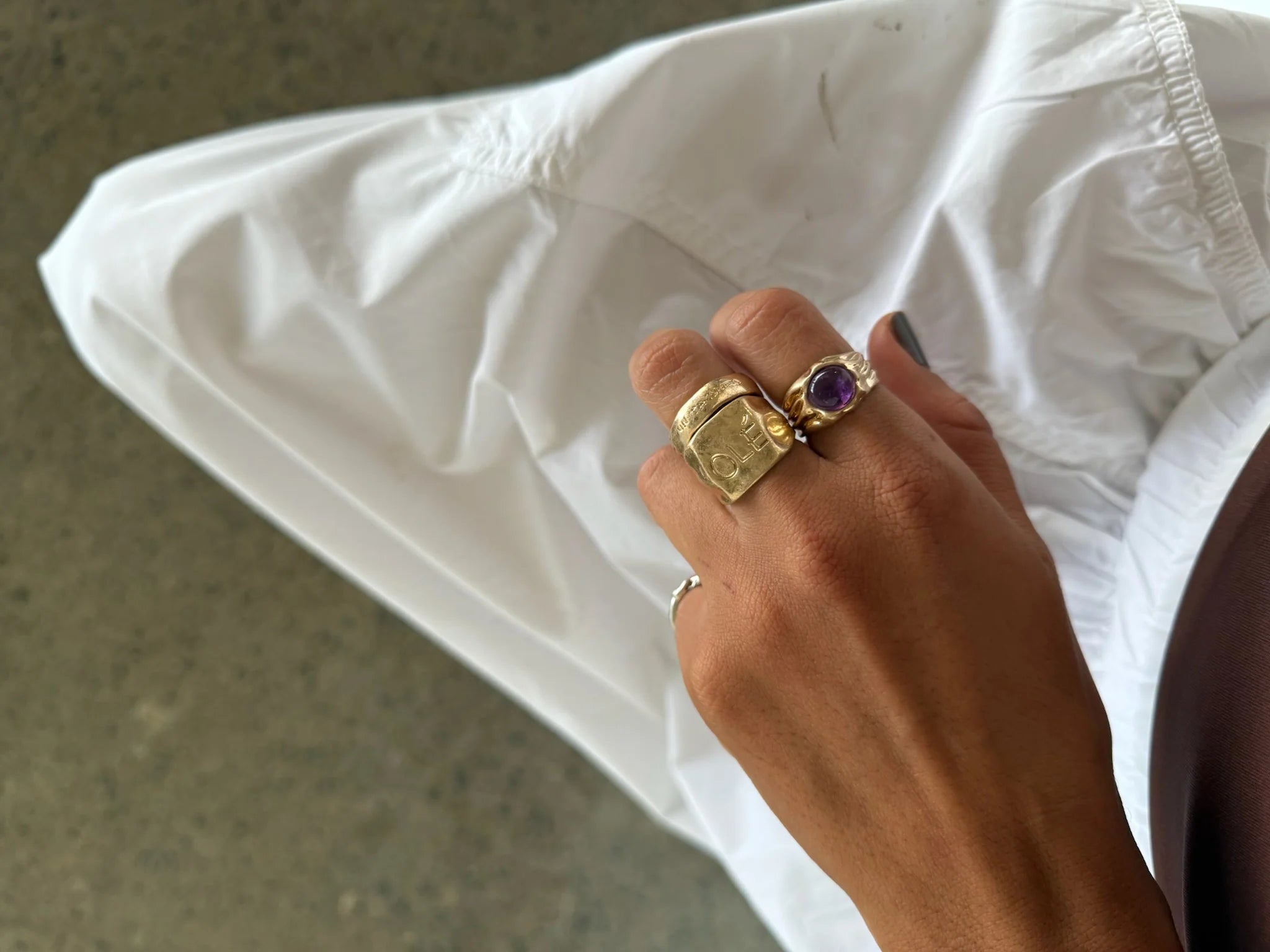 Un Taconeo Gold Ring - Susmie&