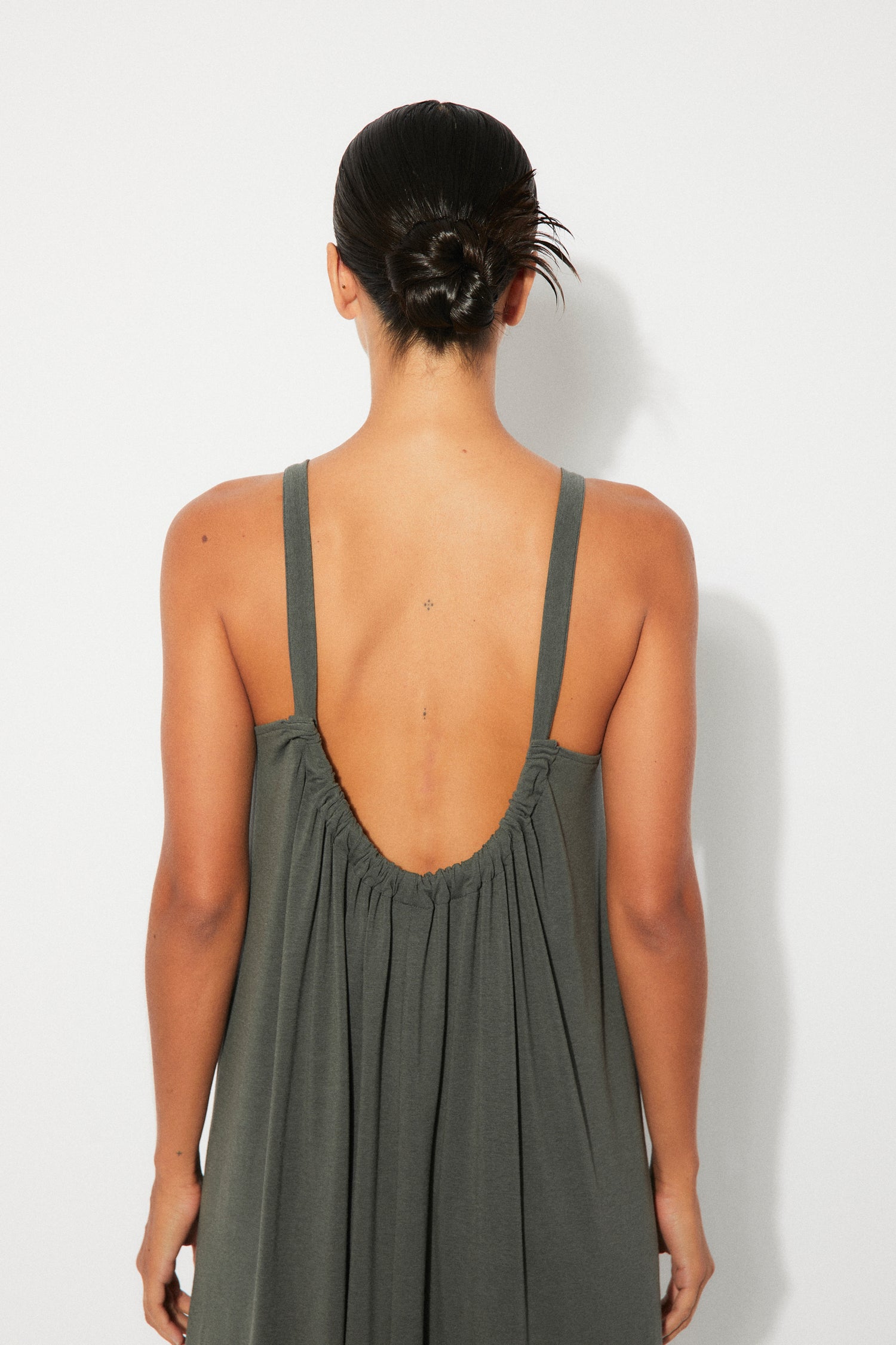 Robe Tendril - Rita Row