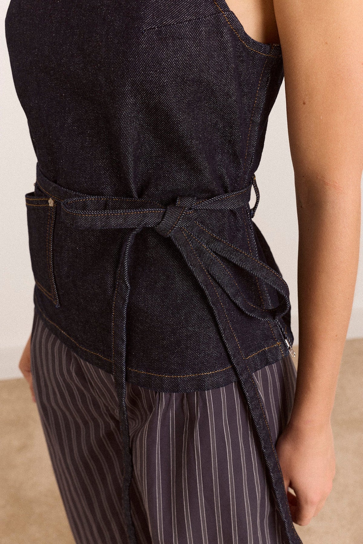 Top tablier Annabelle indigo - Damson Madder, photo 9