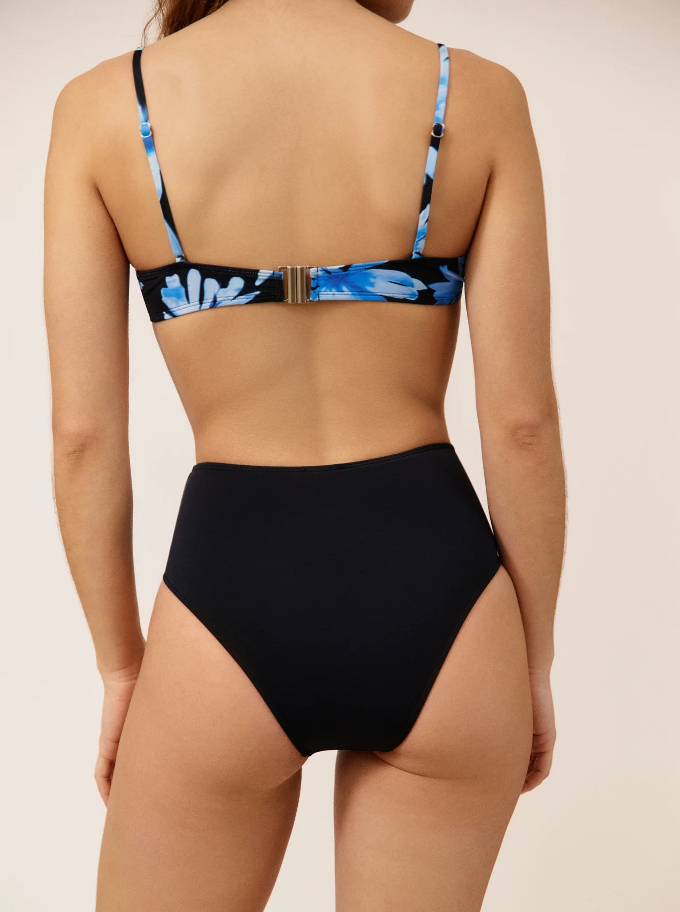 Triangle Armaturé Daisy Twist - Noo
