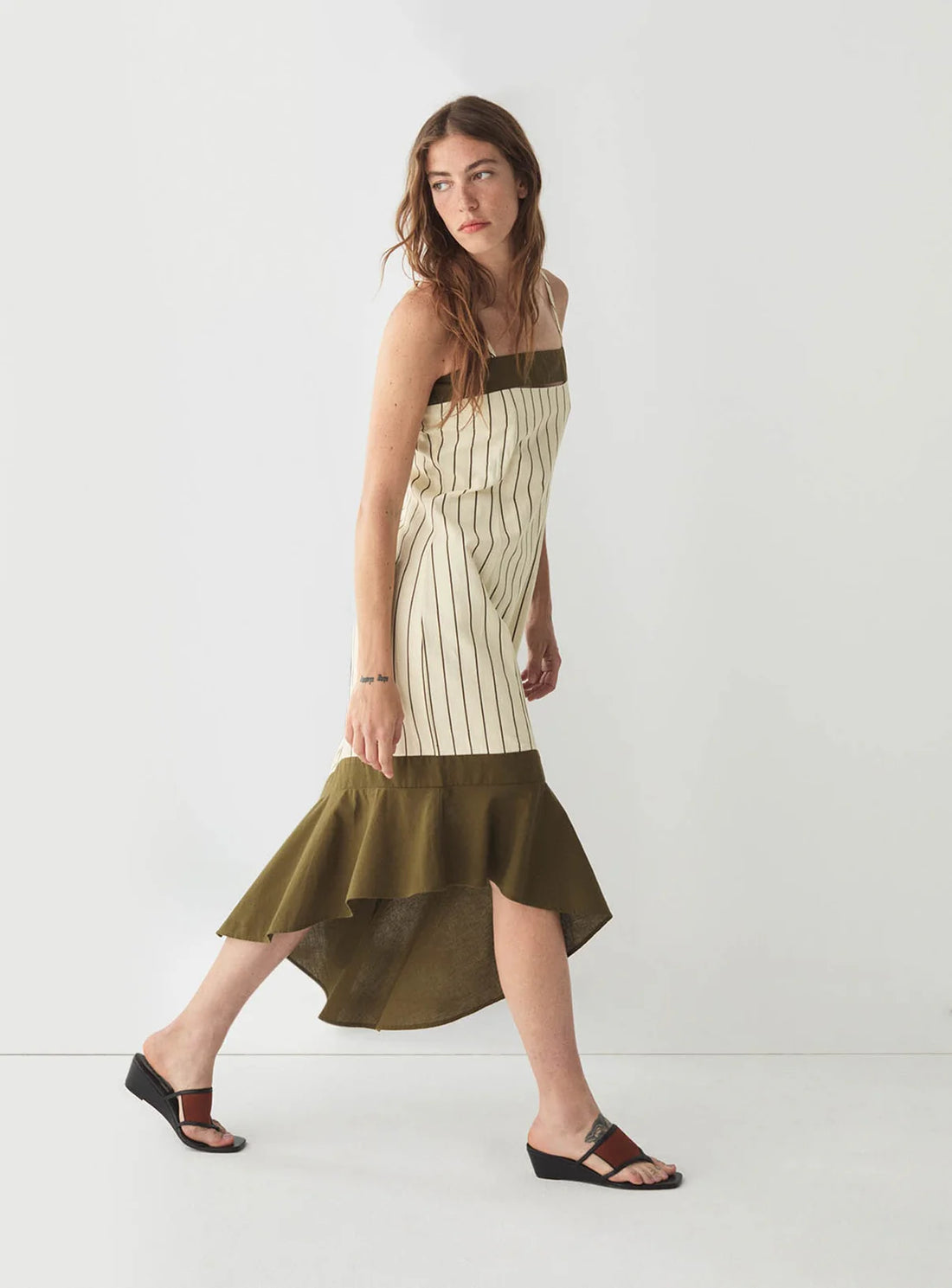 Robe Khaki Breeze - Laagam