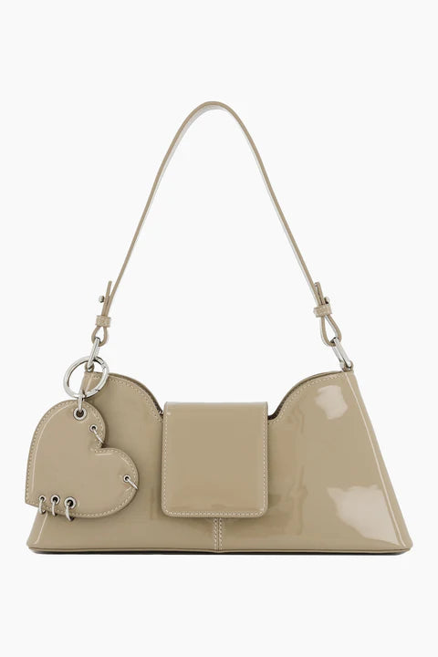 Sac Marla Beige Vernis + Porte-Clé Coeur - Justine Clenquet