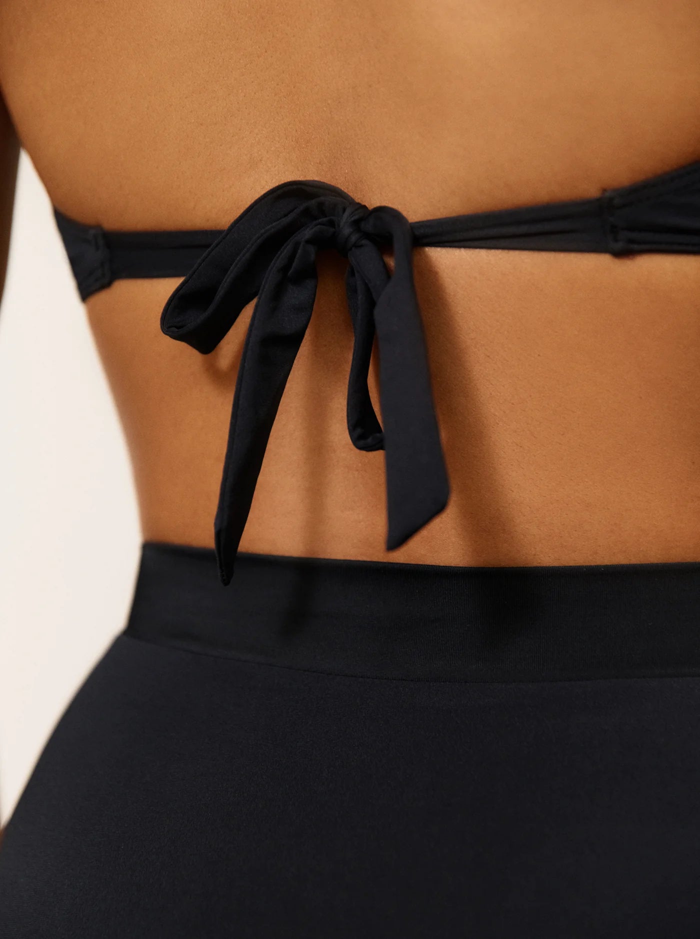 Top Black Bomb Night Skin - Noo