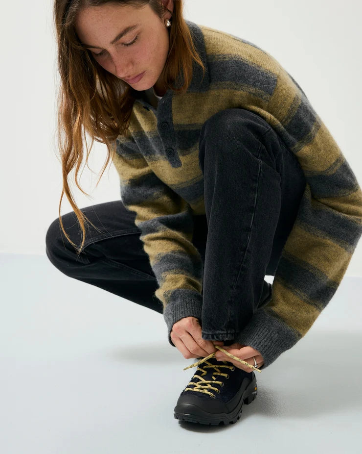 Baskets Néve Suede - Garment Project