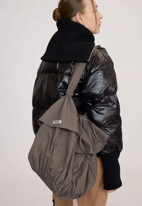 Sac Olivia - RÉSUMÉ