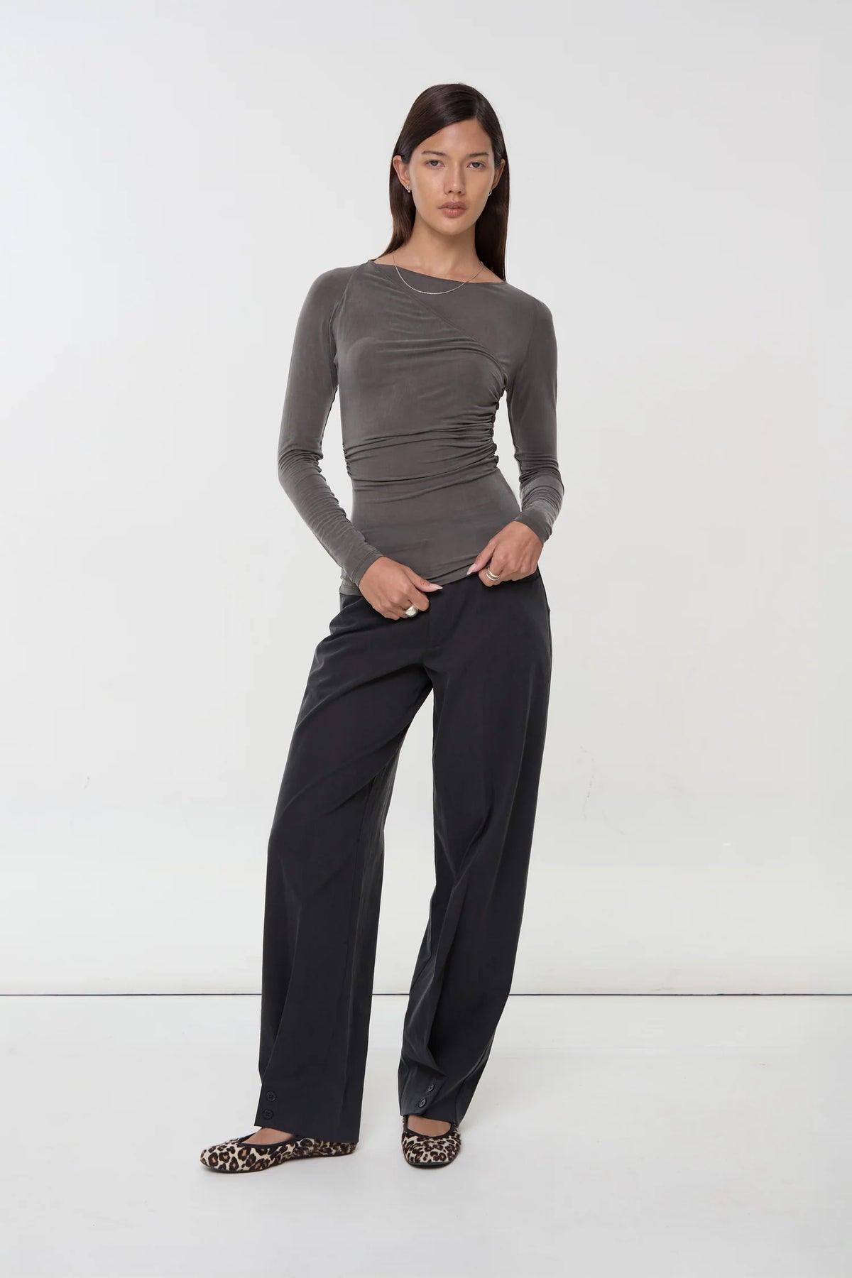 Top Kylie Cupro Wrap - Peachy Den