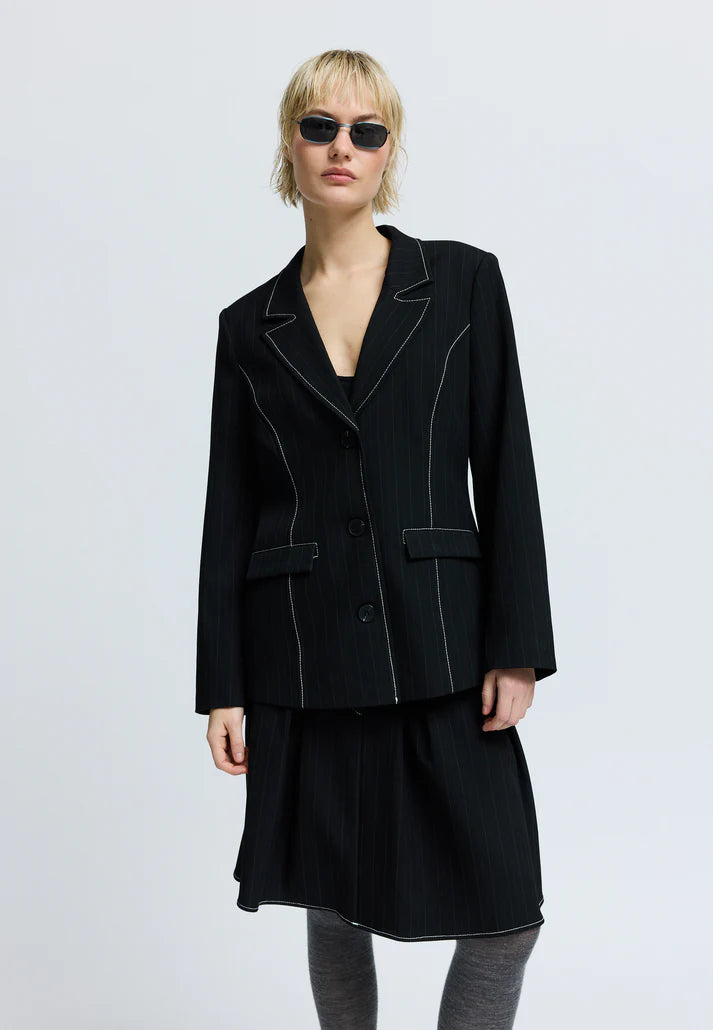 Blazer Hedwig - RÉSUMÉ