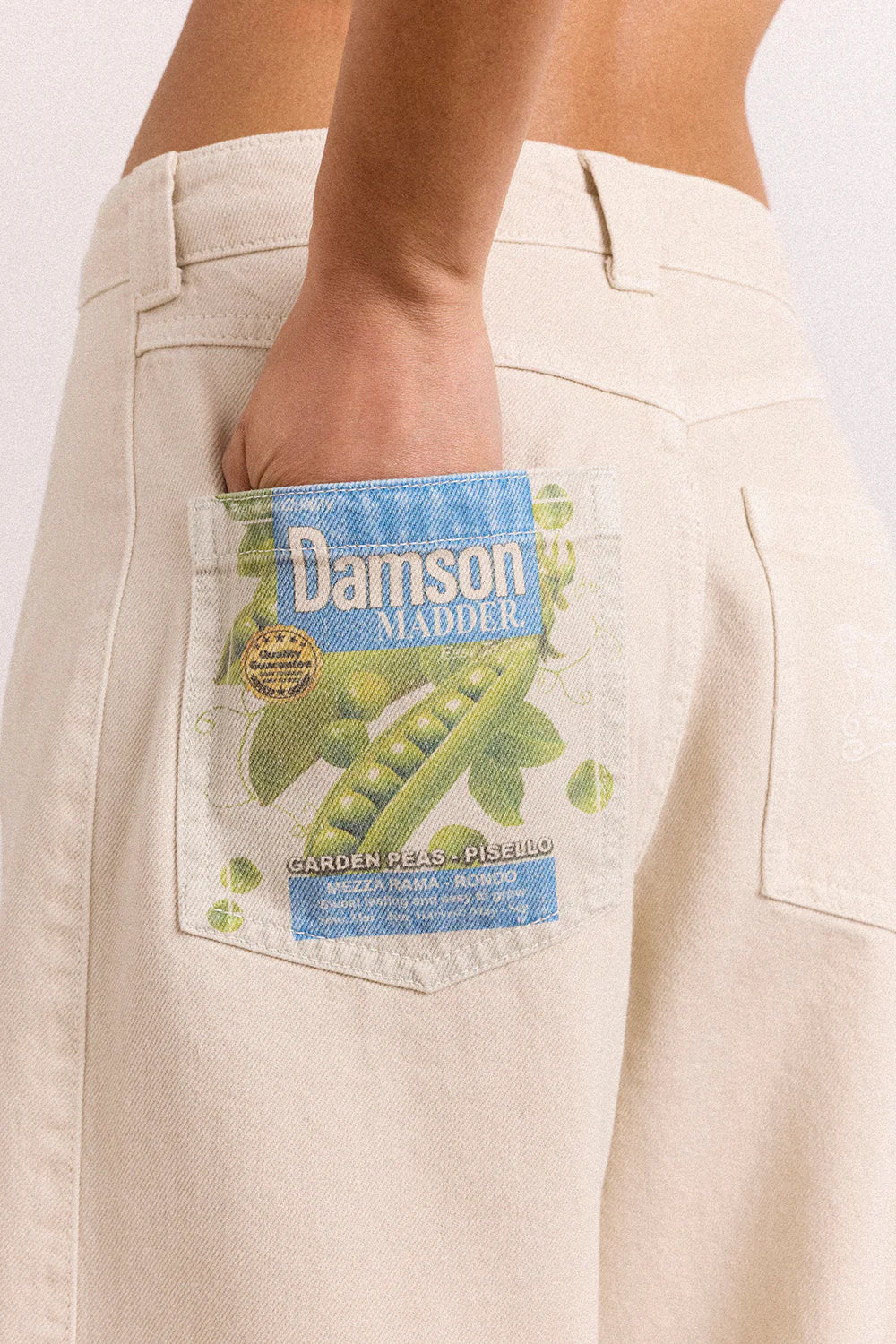 Jean Barrel Ecru Erika - Damson Madder