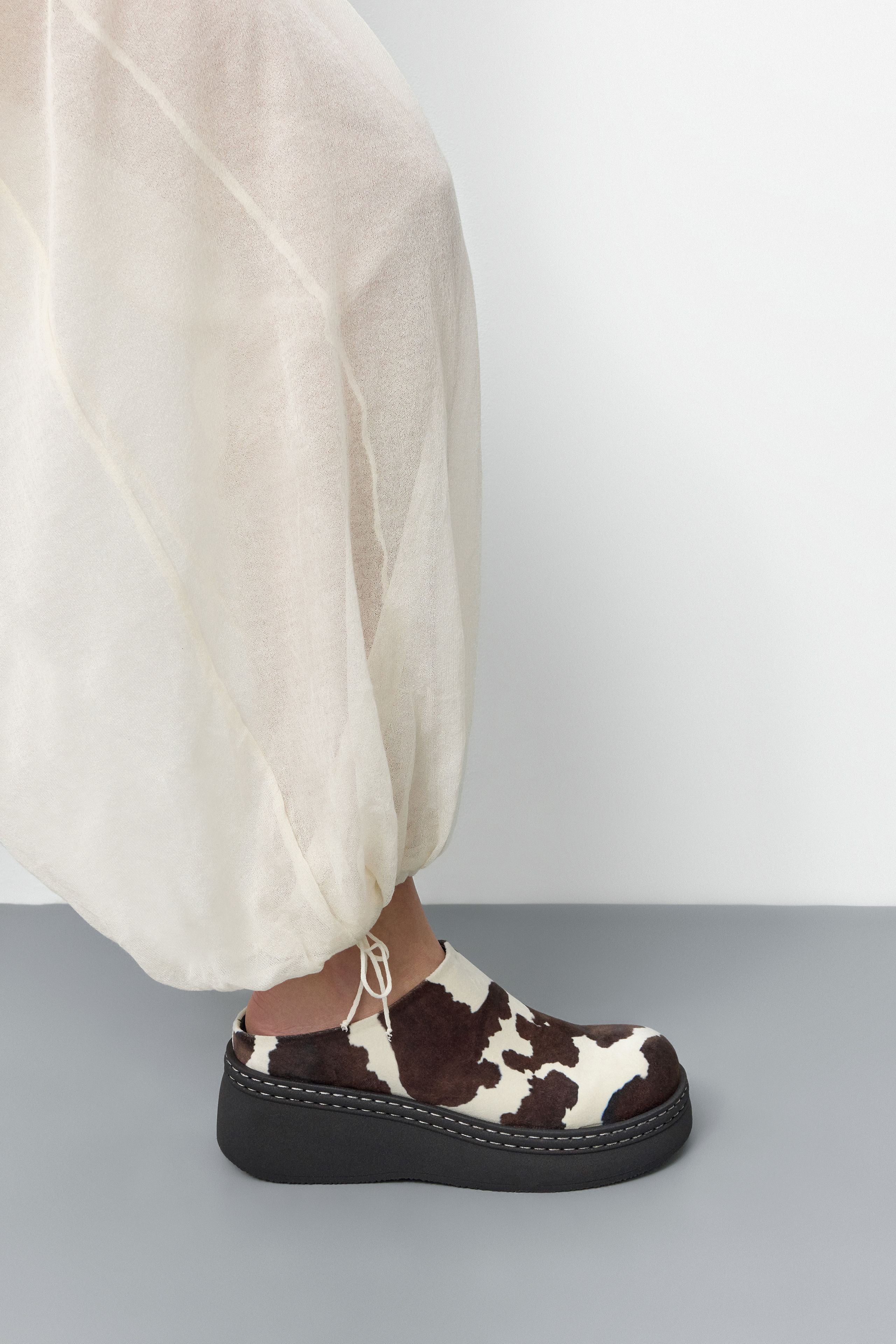 Mules Vache Kristi - Miista