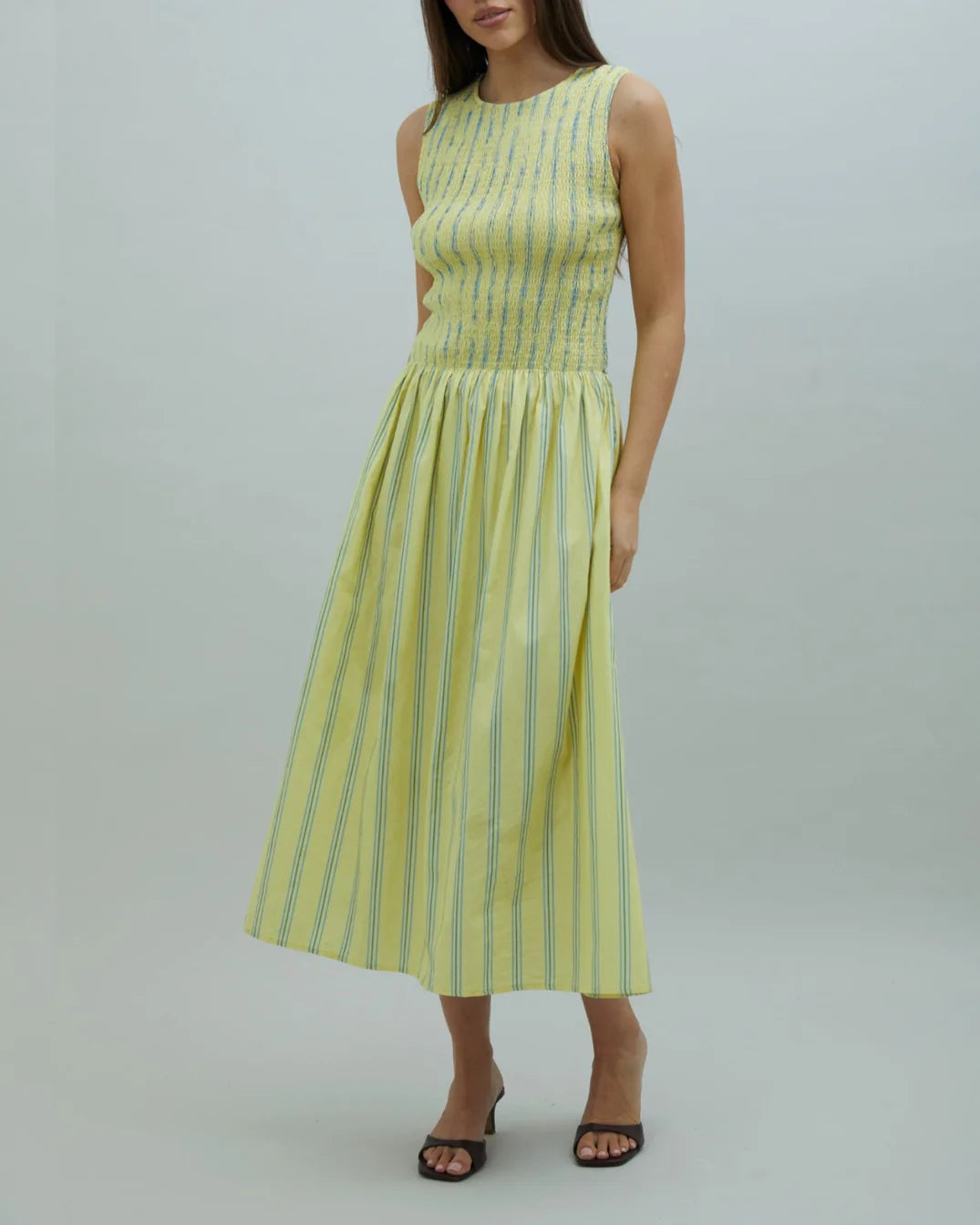 Robe Smockée à Rayures - House of Sunny
