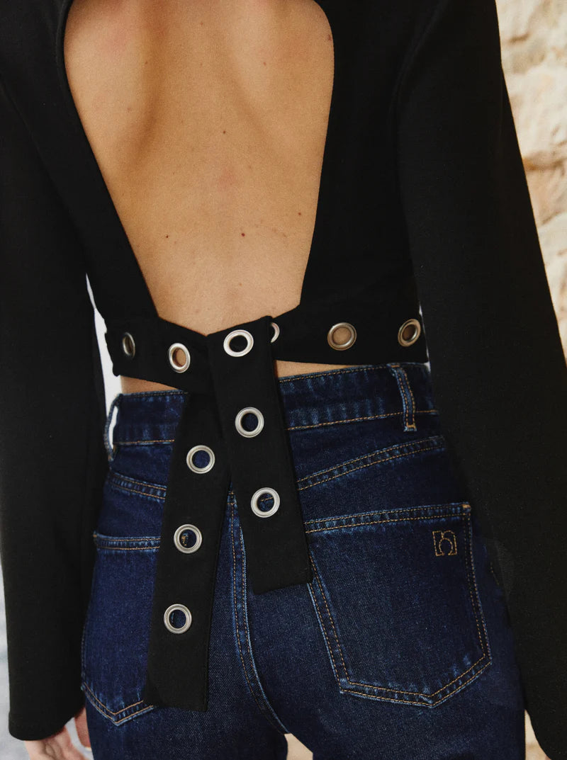 Top Edgy Black - Noo
